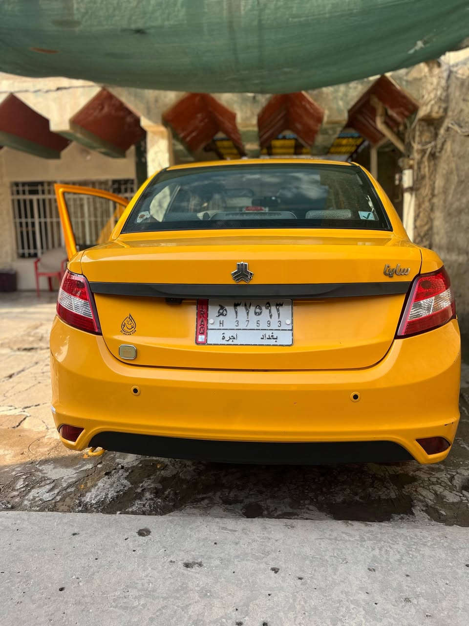 السلام عليكم ساينه موديل 2019 سياره حلوه نضيفه كلش سياره ماشيه 69 الف سعر 65 بيه مجال بسيط سياره مكفوله من الصبق من البارد مكينه وكير مكفولات تخم تاير جديده حدادي جديده سياره بسمي تحويل ثاني يوم رقم ***********
