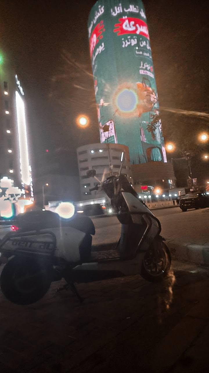 السلام عليكم... دراجه شحن دولفين فول مواصفات ...
بطاريات مسطره عدد6 

اشاير يمنه يسره 

دبل اشاره 

لايت ناصي عالي زنون 

لايت ليد 

نضام الرجوع الى الخلف 

نضام الP الوقوف بارك 

بريك امامي وخلفي هايدروليك 

نضام نادر في الدراجات الشحن هوه مانع تزحلق 
تشغيل كارت 
مفاتيح وكارتات عدد2 ويه الدراجه 
درع حمايه 360درجه حول الدراجه 

الدراجه بيها اربع سرع هي ...1.2.3.S 

الدراجه سريعة ونضيفه أمانة الله 

تجيني واذا تريد تفحصهة نروح اني وياك وافحصهة يم اي واحد ...

السعر 900 وبيها مجال للشراي 

الرقم ***********

واتساب موجود أيضاً 

اسم الدراجه دولفين
