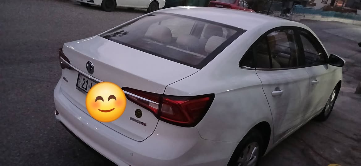 2023 کۆمفۆرد ، ناوزەرد
بێ سارد بێ کارد بێ بۆیاخ  ، شاشە کامێرا ، حاسە ، پێشو دوای لیدە ، تەنها چاڵێکی بچوک لە دۆسیەکەیەتی ، ٤۰ هەزار روشتوە ، نرخی ۱۰۰ کۆتا نرخە ، لە سلێمانیم ، ***********
