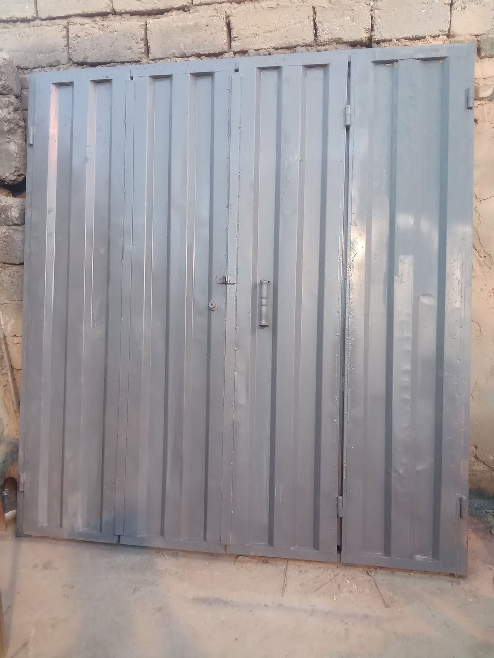 باب محل دفتري 2×2 العنوان كربلاء خلف مستشفى التركي ***********

