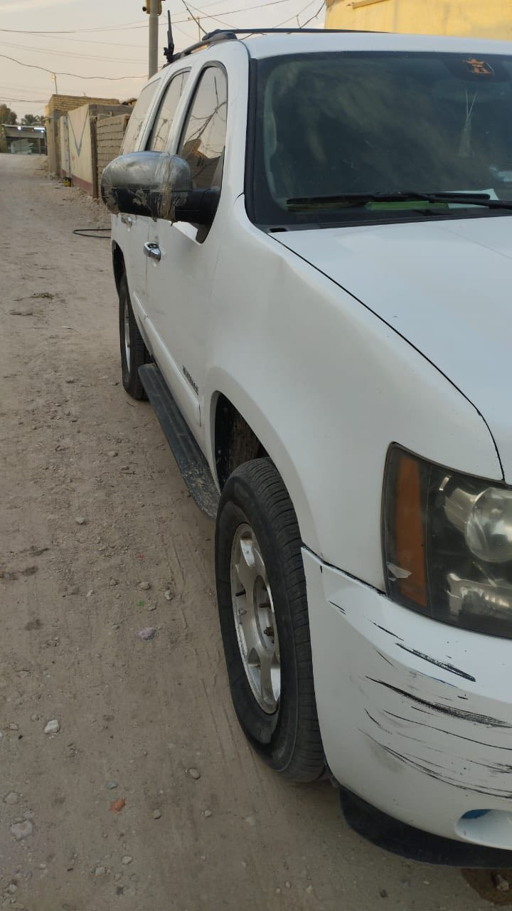 السلام عليكم تاهو البيع 2013 ادوات ادوات ادوات مكفوله من الكص والعشائر ولانتربول كير مكينه حداديه تخم تاير بضمان تبريد ثلج
اخوان انا مكلف بل نشر 
العنوان بصره زبير 
السعر 80 وبيها مجال 
الرقم ***********
