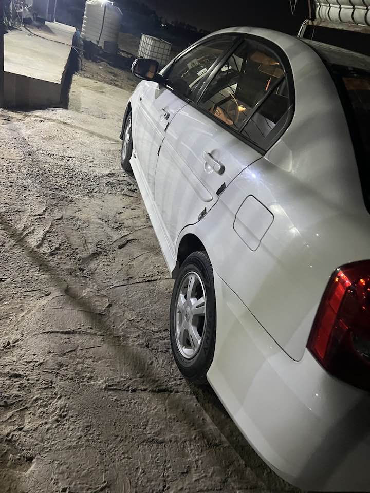 البيع اكسنت موديل ٢٠١١رقم بغداد السياره مكفوله من الصبغ بيه كخه بسيطه بل باي خلف السايق مامصلحه السياره على وضع الشركه محرك ١٦٠٠ السعر ١١٠ أوبيه مجال بسيط مكان السيارة بغداد الوسفيه قرب علوت الرمل رقم الهاتف ***********
