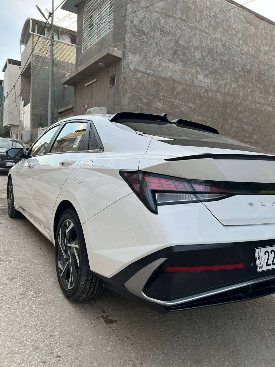 سلام عليكم النترا تجميع صيني محرك 1500
ماشية 8000 سيارة خير من الله زيرو بيها ذني رصعتين ول باقي كفالة  تريد تحويل تريد وكالة بسم شركة حرررررة ما مطلوبة فول مواصفات السعر 148 وبيها مجال بسيط *********** بغداد كفئات السيدية
