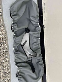 بوشيه مال دعاميه كوستر للبيع السعر 15 الف بعده جديده مكاني الشعب 07727...