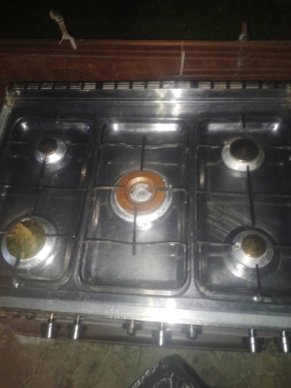 سلام عليكم
للبيع طباخ كريازي مصري  شغال على فصح

للتواصل فقط على رقم الهاتف

***********
