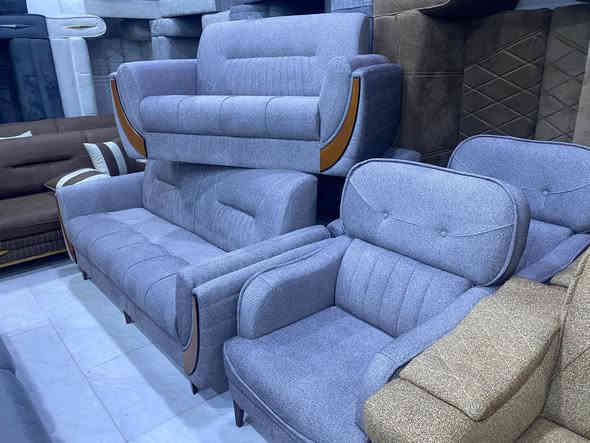 اليوم بأذن الله تنزل البضاعة ساعه 10 الصبح
موديل (بانده + باريس) 

🛋️ التخم التركي الفاخر 🇹🇷
✔ 10 مقاعد فخمة بجودة عالية وتصميم راقٍ
✔ الخشب: متين وقوي
✔ القاعدة: خشب زان لمتانة إضافية
✔ الإسفنج: سوفت طبي مريح جدًا، مثالي لأصحاب الوزن الثقيل

💰 السعر: 800 الف
🚚 التوصيل: مجاني حتى باب البيت!

💥 لأصحاب الذوق الرفيع وعشاق الأناقة! 💥
       اجعل منزلك أكثر فخامة وتميزًا 

📢 متوفر تجهيز جملة ومفرد

📍 العنوان:  ناصريــــــة  شــــارع 30
              مجمع علي الشويلي 
              مجاور مكتب الصدرين للعقار

*********** 
***********
