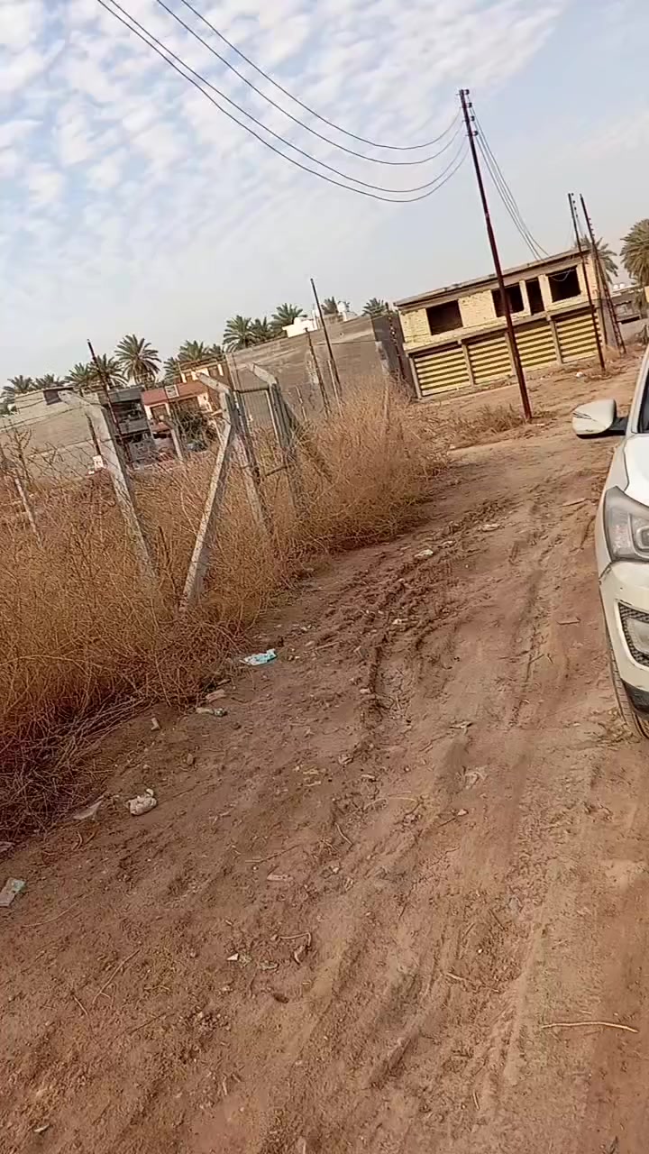 قطعة ارض للبيع المساحه 125واقع حال127الواجهه 7ونص شارع الرئيسي 15والفرعي 8 خدمات كهرباء ومي شارع سيد محمد اول فرع بجزيره سياحيه 33بيهه مجال


**إذا كنت صاحب هذا الإعلان وتريد حذفه لأي سبب، رجاءا أرسل رسالة إلى الدعم الفني**