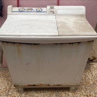 للبيع تشتغل بس الخارج تعبان   ‭0785 672 8891‬