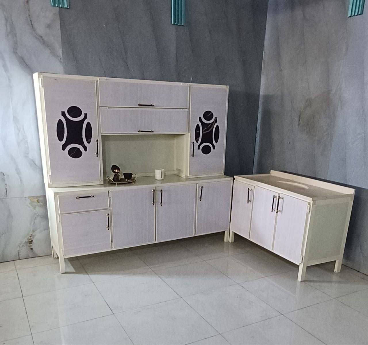 ​🏠 مطابخ ألمنيوم فاخرة - جودة وإتقان ✨
جدد مطبخك الآن مع كاونترات الألمنيوم بأفضل المواصفات والتصاميم!
​📦 العرض الحالي:
​كاونتر مع ملحق: قياس (2 متر).
​سنك (مغسلة): قياس (1 متر و 20 سم).
​ملاحظة: متوفر لدينا تنفيذ كافة القياسات حسب طلبكم.
​🌟 لماذا تختارنا؟
​أعلى جودة (High Quality): خامات متينة وعمر طويل.
​ضمان حقيقي: حق الاسترجاع مكفول! إذا وصل المنتج ووجدته (مكسور، به عيب، لون مختلف، أو غير مطابق للصورة) رجعه فوراً بدون دفع أي مبلغ.
​🚚 خدمة التوصيل:
​داخل بغداد: مجاني تماماً 🆓.
​بقية المحافظات: متوفر توصيل لكافة أنحاء العراق.
​💰 للاستفسار ومعرفة الأسعار:
نعتز بخدمتكم، يرجى مراسلتنا عبر الرسائل الخاصة (الدايركت) للرد على جميع تساؤلاتكم.


**إذا كنت صاحب هذا الإعلان وتريد حذفه لأي سبب، رجاءا أرسل رسالة إلى الدعم الفني**