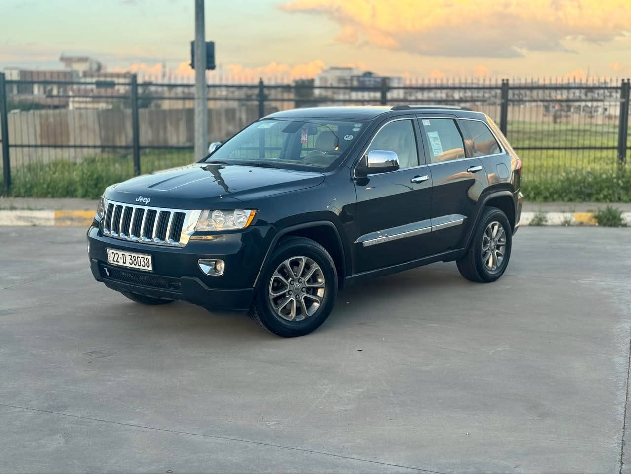 جيب لاريدو موديل ٢٠١١ 

سعرااا ١٣٧ و مجال قليل 

مكااااان كركوك اسكاان

سيارة بي جاملغ امامي صبغ بدون دواخل بدون ايرباك 
مواصفات فول بس بدون فتحة يعني كير اوتو و عادي 
حساسات خلفي و شاشة و كاميرة و تبريد مركزي 
كشنات جلد و كشنات كهرباي و  فوليوم  
كير و محرك بشرط بدون صوت و بخار و صرف 
سنوية و هزة و ژينكة كلهم جديد بشرط وكالة و تحويل 

***********  اسياسيل 
*********** كورةك كركوك, العراق
