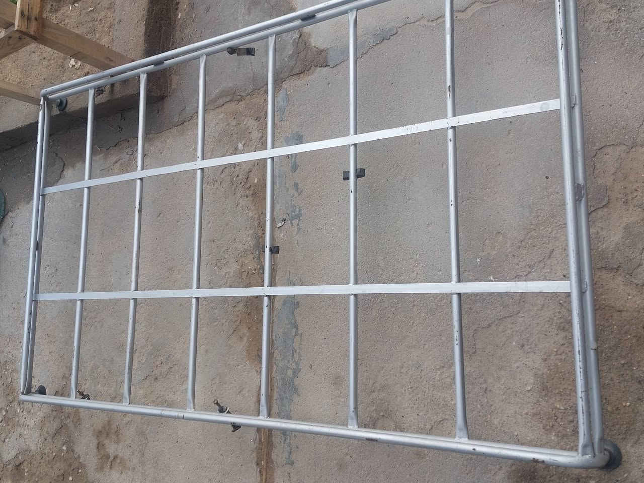 السلام عليكم
سله تفصال خاص لسياره بلاندر  الطويله مو البتره 
  شغل بغداد درجه اولى 
السعر 250وبيها مجال 
مكاني البصره 
***********
