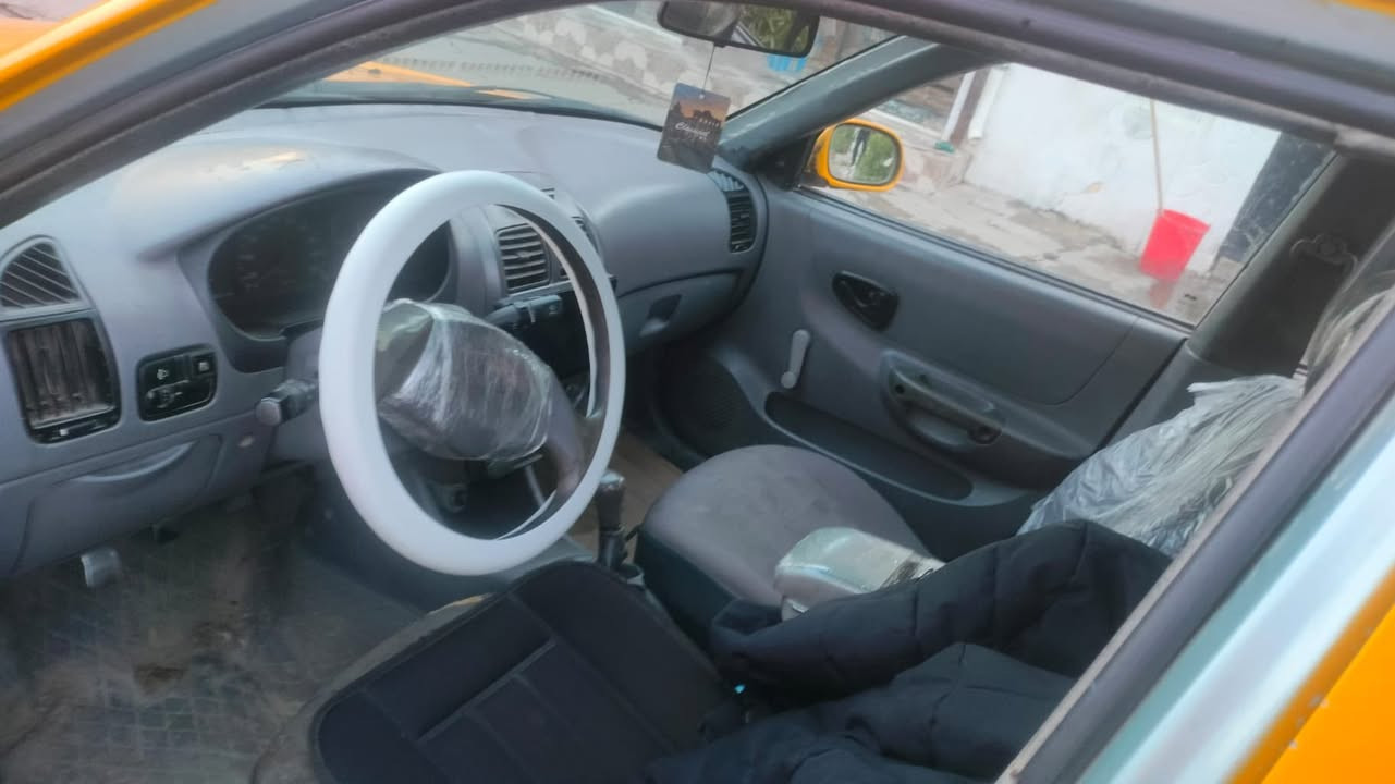 سلام عليكم هوندا اكسنت ٢٠٠٦ رقم كركوك مشروع وطني ل٢٩ بسمي محرك كير صدر تاير كله بالشرط شرط التحويل والوكالة سياره جاهزه بدون اي نواقص دفتر بانزين سياره نضامين غاز او بانزين كهربائيه شغال السعر ٥٧ او بي مجال بسيط للشراي 
العنوان كركوك 
***********
