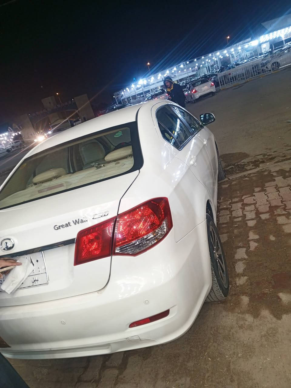 فولكس موديل 2016 رقم بابل السنويه 2028 السياره بسمي بيه شويه شبر صبغ بل بنيد السعر 62 أو بيه مجال رقمي ***********
