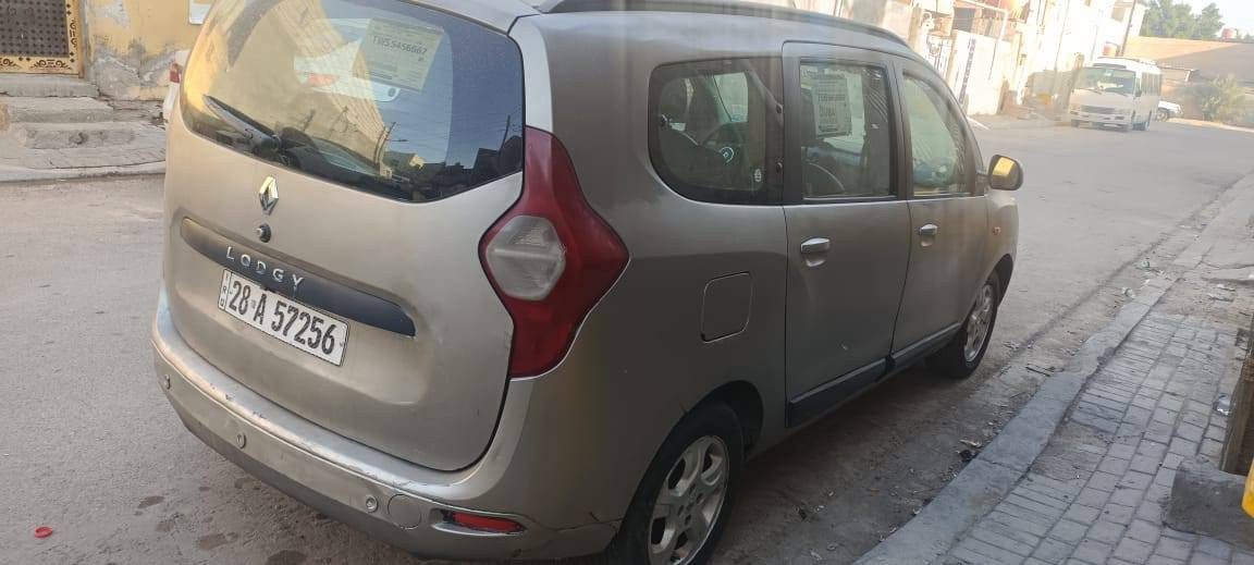 رينو لودجن سبعه راكب محوره كامري ابو الجف بسمي *********** السعر ٥٥ وبيها مجال
