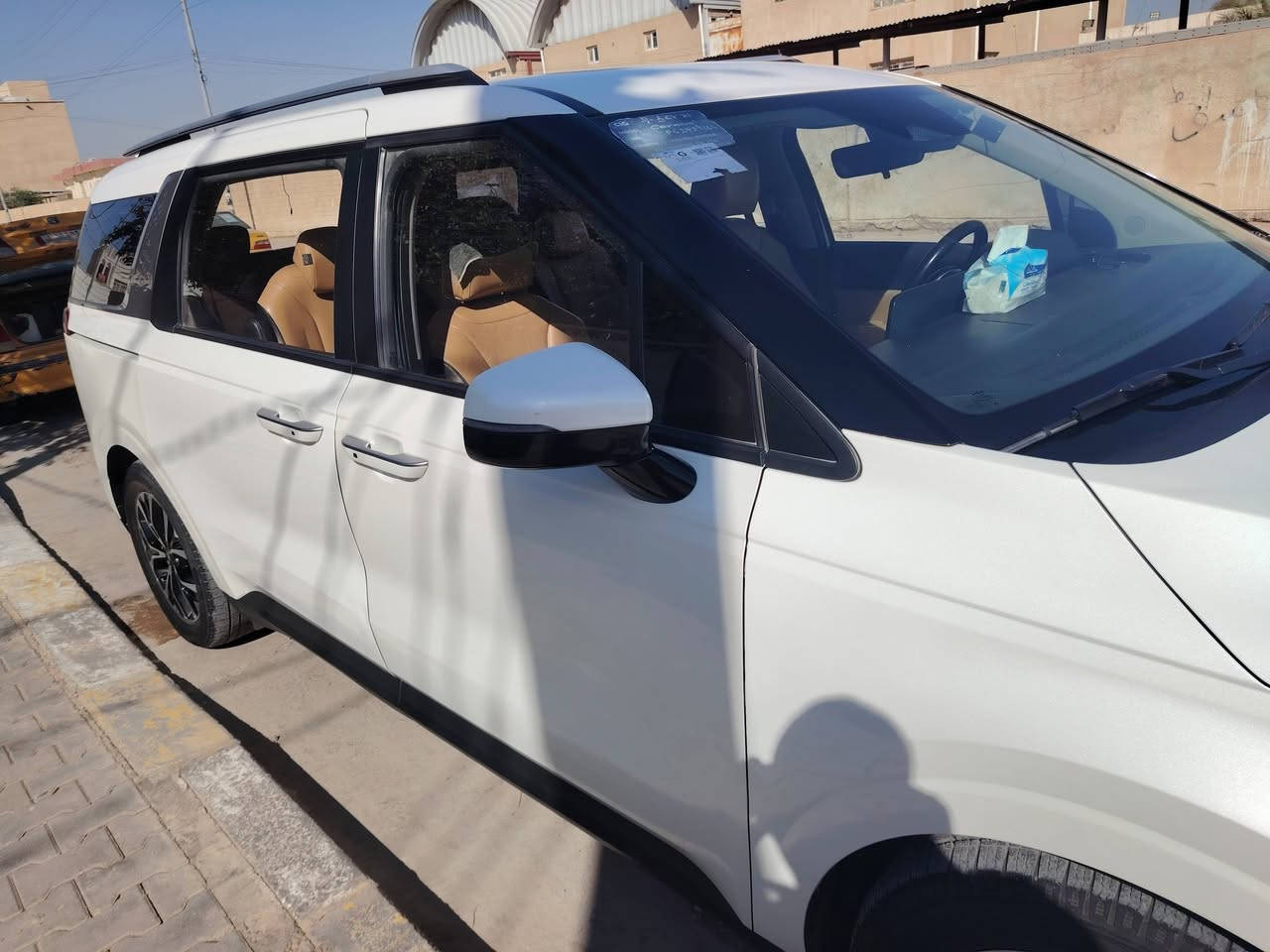 سلام عليكم كيه كرنفال مديل 2023 للبيع العنوان ديوانية الحمزه الشرقي للاستفسار الاتصال على الرقم ***********  السعر 240 وبيه مجال
