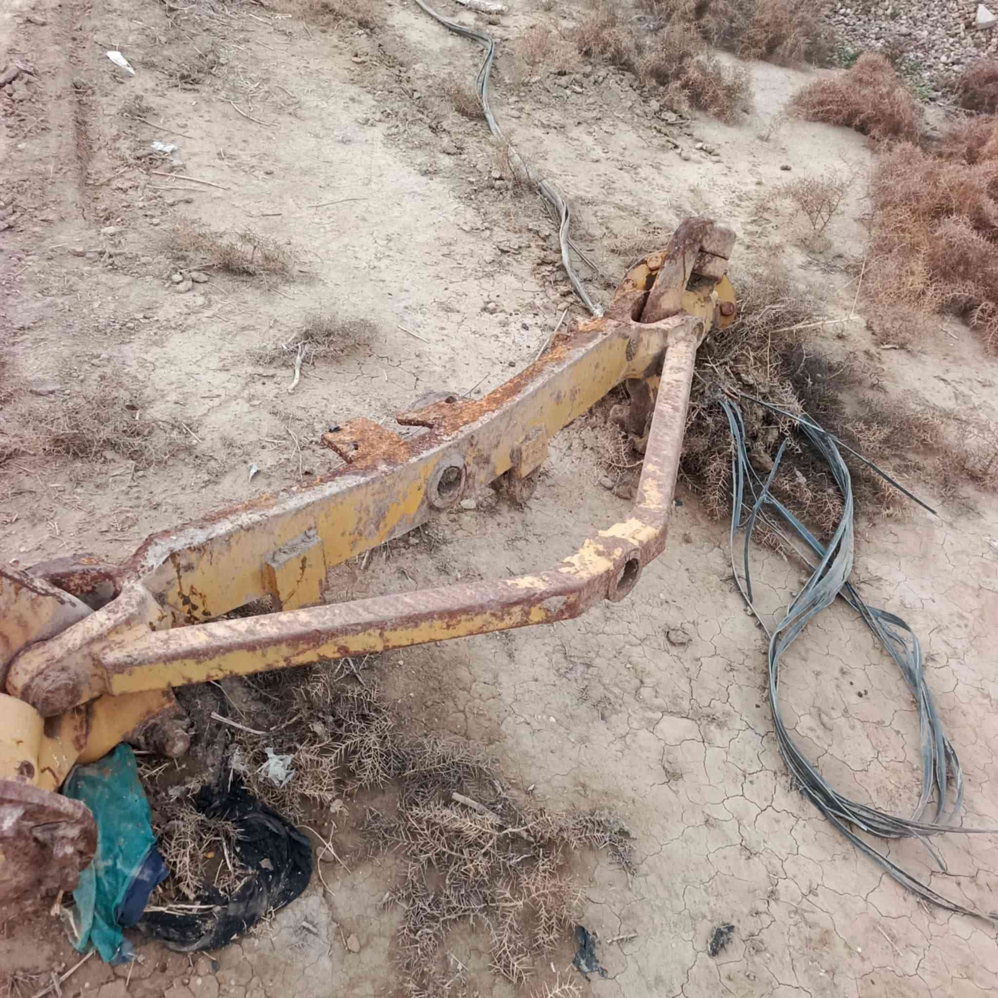 السلام عليكم صدر گليدر للبيع للاستفسار***********
