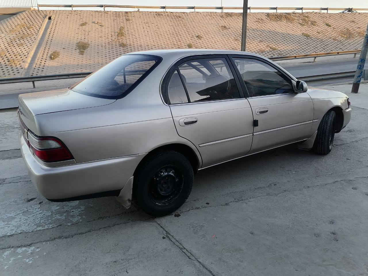 كورلا موديل 1993 🇯🇵
صبغ عام جمالية 

كير توماتيك جامات كهرب طخم جديد طخم تأير جديد داخلها جديد 

 تبريد شغال ثلج. / شرط الوكالة أو التحويل 

للتواصل  *********** وبيه واتساب ايضاا
