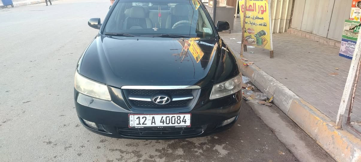 سيارة سوناتا وارد أمريكي فول مواصفات بصمة تحكم عن بعد موديل 2007 محرك 6 شرط التحويل 88 وبيها مجال العنوان موصل ناحية زمار رقم الهاتف ***********
