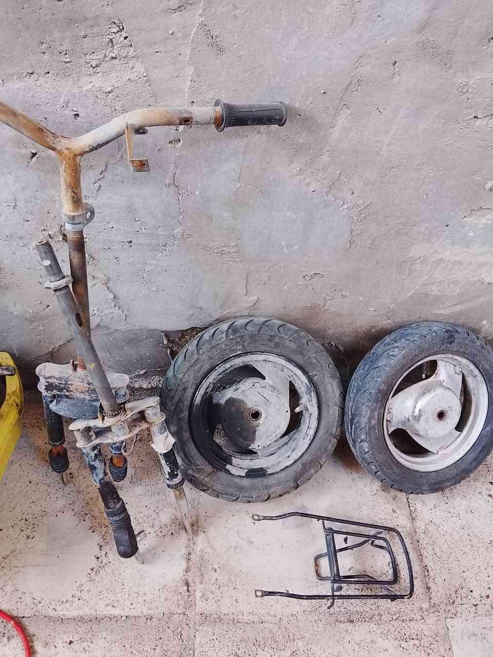 غراض تفصيخ شتريد موجود اكو بعد ماصورتهن


**إذا كنت صاحب هذا الإعلان وتريد حذفه لأي سبب، رجاءا أرسل رسالة إلى الدعم الفني**