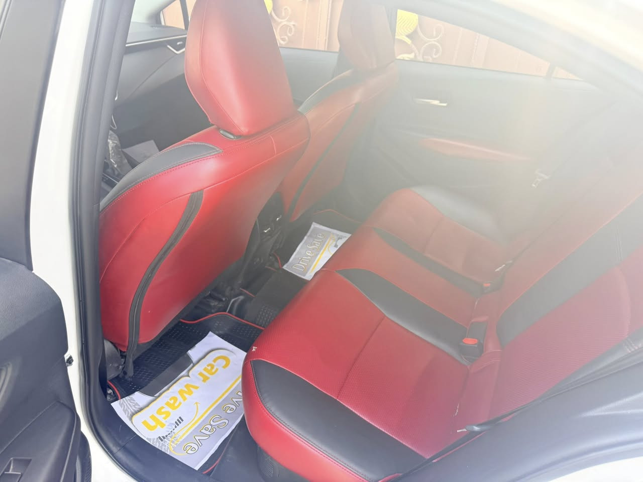 سلام عليكم كورلا 24 هايبرد خليجي للبيع
ماشية 46 الف كشنات جلد  وكشن السائق كهرباء 

نسخة السيارة نسخة ليث العبيدي 

سيارة مكفولة 

واتساب او للأتصال ***********

السعر 155 ورق وعراقي هم ابيع وبيها مجال
