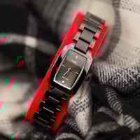 Zain_Pazaar ساعة نسائية ماركة SKMEI  المواصفات .اللون الاسود .المينه ب...