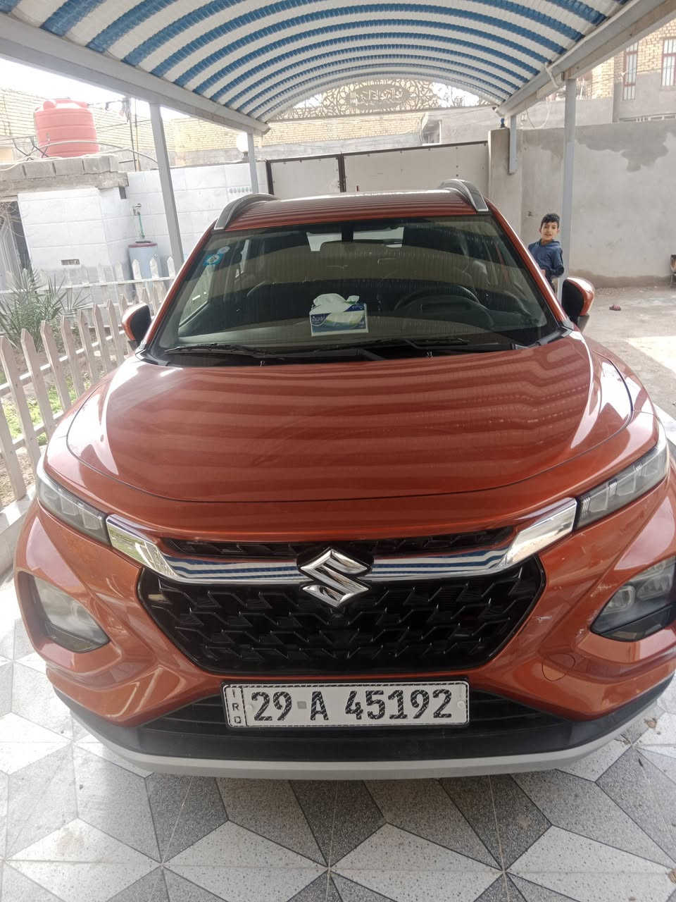 السلام عليكم عندي زازوكي للبيع موديل ٢٤مكينه١٦٠٠رقم واسط السعر ١٥٠رقم مبايل ***********
