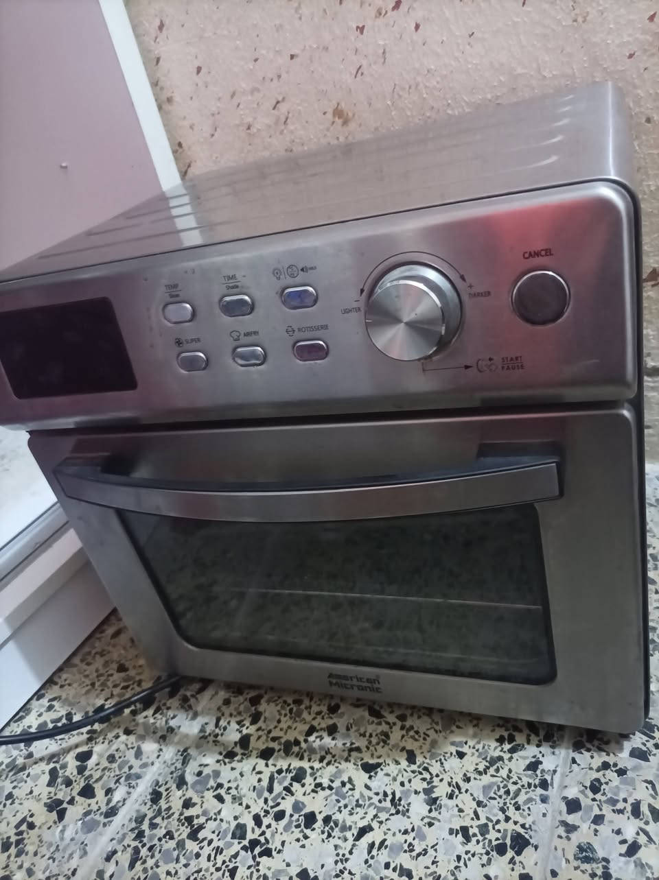هيه قلايه وهيه اوفن مستخدمه بس 3 مرات ويها البلك مالتها سعر ب75


**إذا كنت صاحب هذا الإعلان وتريد حذفه لأي سبب، رجاءا أرسل رسالة إلى الدعم الفني**