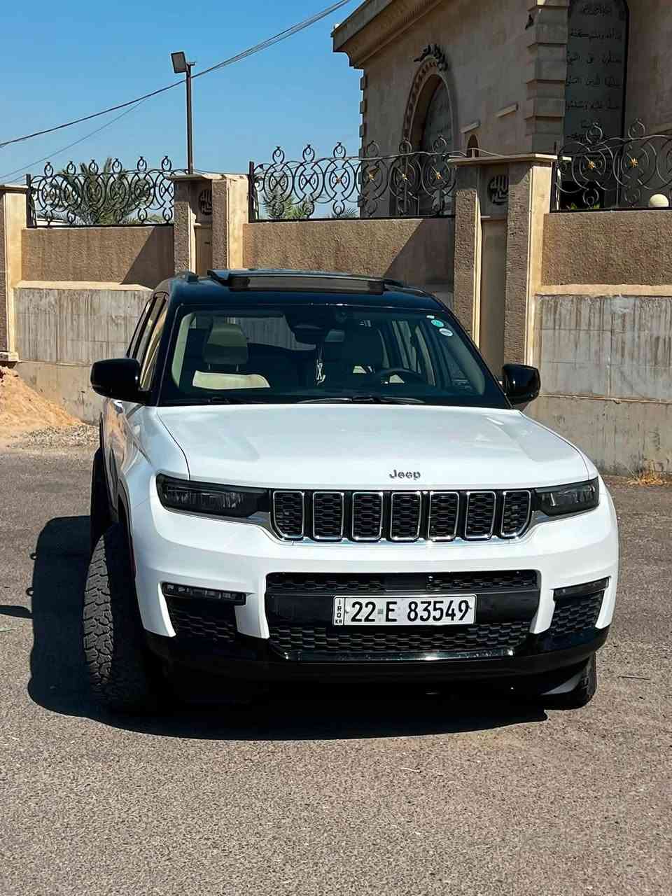 � للبيع | جيب خليجي 2022 | لمتدد

📍 الموقع: بغداد – العامرية
💰 السعر: 30,000$ بي مجال 
📞 للاستفسار: ***********

✨ المواصفات:

* موديل 2022
* خليجي
* لون أبيض
* 7 راكب
* 6 سلندر
* ماشي 74 ألف كم
* فئة لمتد
* معدل تاير وويل
* مغلف قمارة بالكامل
* تكم ونيكلات
* محول Two Tone
* بنوراما كامله 
* شاشة كبيرة
* كاميرا خلفية
* حساسات أمامية وخلفية
* سماعات وكالة
* بلوتوث / USB
* مثبت سرعة
* بصمة تشغيل ودخول
* مكيف ثلج
* زجاج ومرايا كهربائية

🔧 ملاحظة: السيارة بيها ضربة سابقة داخل العراق وتم إصلاحها بشغل مرتب ونظيف، والقطع المستخدمة قطع بلاديه مال تفصيخ نفس لون السيارة.

✅ السيارة جاهزة للفحص والمعاينة، وأي استفسار أو تفاوض على الرقم:

📞 ***********
📍 بغداد – العامرية

