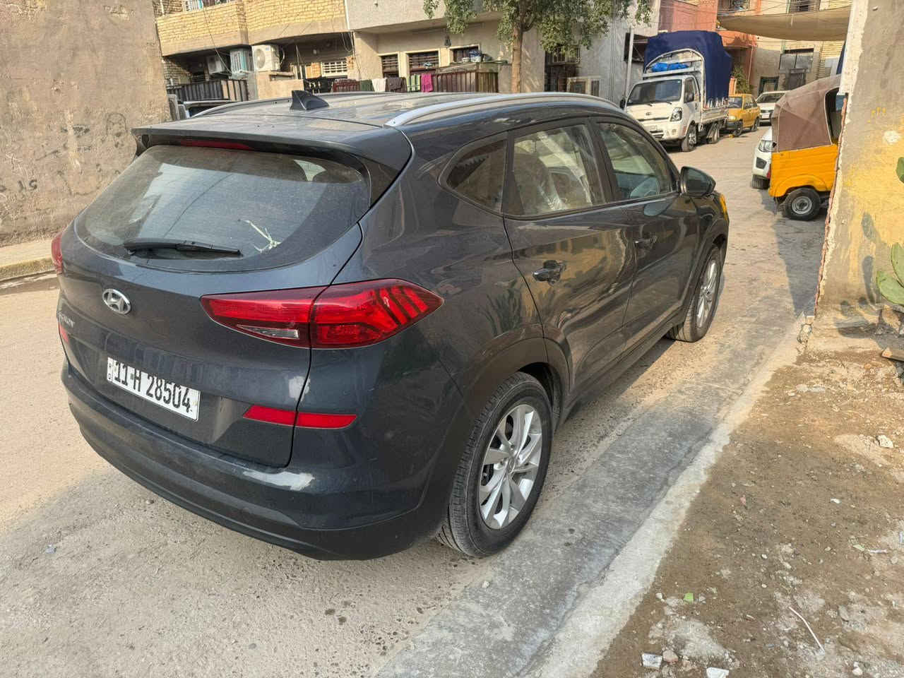 السلام عليكم توسان للبيع موديل 2019 بيه صبغ وبنيد فقط بس بنيد وسياره فول ماعده فتحه وماشيه 71 وسعره 168 وتصال أو استفسار على هذا رقم  ***********
