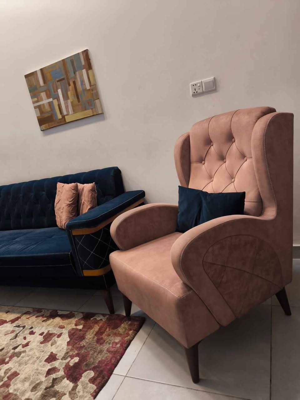 تخم قنفات ٨ مقاعد 
نظيف جدا استخدام قليل 
خشب طبيعي والفريم خشب زان
شغل عراقي درجة اولى 
قطعتين ثلاثية طول القنفة 200 سنتمتر والعمق 90 سم
وقطعتين مفردة 
مكان حي الجهاد مجاور مجمع النسيم 

*********** واتساب 
السعر ٥٥٠ الف بغداد, العراق
