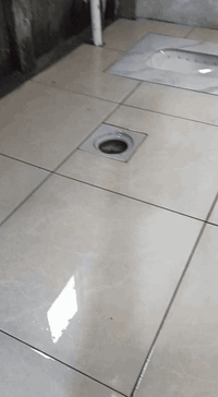 خلفه سيراميك متفرغ
شغل نضيف وعل ضمان 
عل متر ويوميه 
العنوان بصره 
***********واتساب
