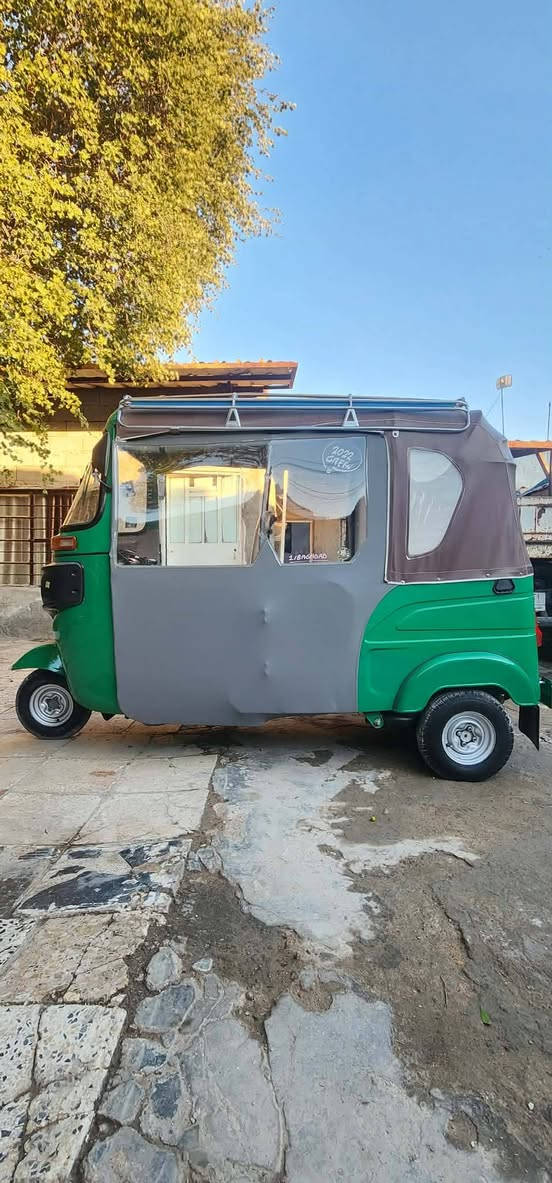 السلام عليكم
تكتك 22 رقم وسنويه كربلاء
كفاله 
مكاني بغداد البياع تقاطع درويش 
***********
