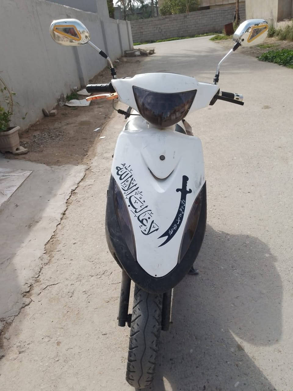 ماكس عدله لبيع مابيه نقص شلعه معدل سلف وهندر مكينه وسلف 55مكاني ديالى شهربان جسر  *********** سعر 450
