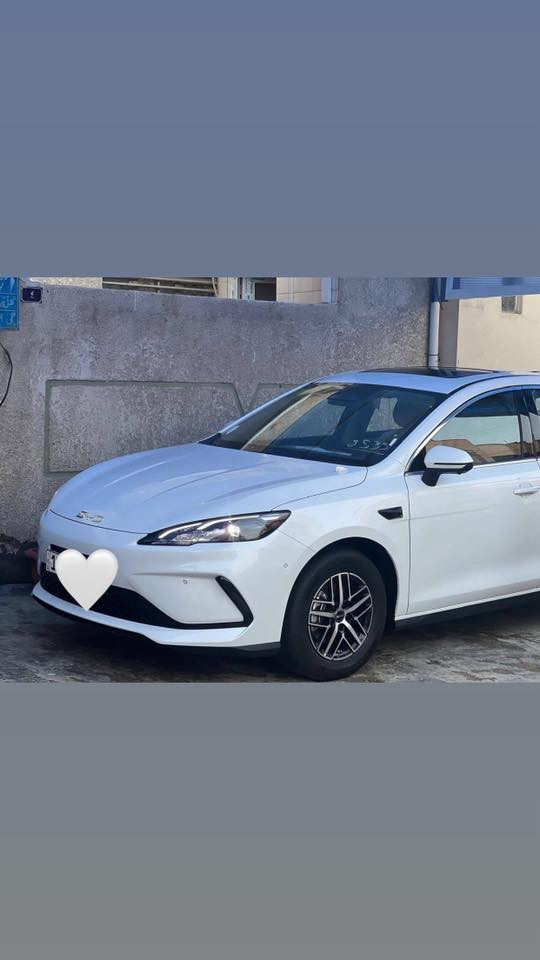 سيل فايف فول موصفات
رقم بغداد الجديد كامله
تحويل ثاني يوم

السياره ماشيه 4000 مكفوله كفاله عامه 

انتبه السياره : هايبرد & بانزين & كهرباء يعني التفويله الوحده بانزين تمشيك 2100 كيلو

سعه التانكي 65لتر 

حساسات امامي خلفي 12 حساس

حجم المحرك 1.5

شاشه كبيره

شفتات ستيرن

ركن تلقائي 

13كامره 

هند بريك كهرباء

دشبول شاشه ديجيتال

اوتو هولد

أناره ترحيب البواب 

مفتاح التشغيل بصمه

تشغيل عن بعد تحكمات مقود

منفذ طاقه

منافذ شحن

مقول جلد حياكه

دخول ذكي

4وضعيات قيادة

اشاير بل مري

تتسع المقصورة ل 5 ركاب

المقاعد جلد رياضي

اريل نفكيتر

لد امامي LED

‏LED بك لايت

قطعتين تبريد 

مثبت سرعة

حجم الاطار 16

مانع تزحلق

شاحنه خلفية

وبعد بيها هوايه موصفات 

  الاتصال ***********
