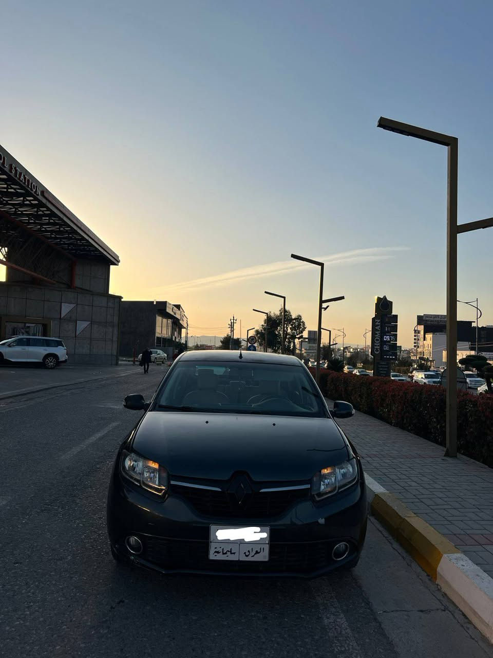 ڕینۆ ٢٠١٩ گێڕ و مەکینەی بەشەرت گێڕ ئۆتۆماتێک ٣ پارچەی بۆیاخە بێ ناوگرتن ساردی و گەرمی مەزبووت ٤ جام کارەبا سەنەوی مانگێکە بەسەر چووە تەحویل و غرامەی بەشەرت لە سلێمانیم نرخی ٧٥ گەڵا  *********** السليمانية, العراق
