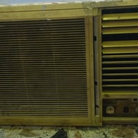 مكيف 2طن للبيع شغال بارد ثلج سعر 150الف مكان دوره شارع ستين 0790315386...