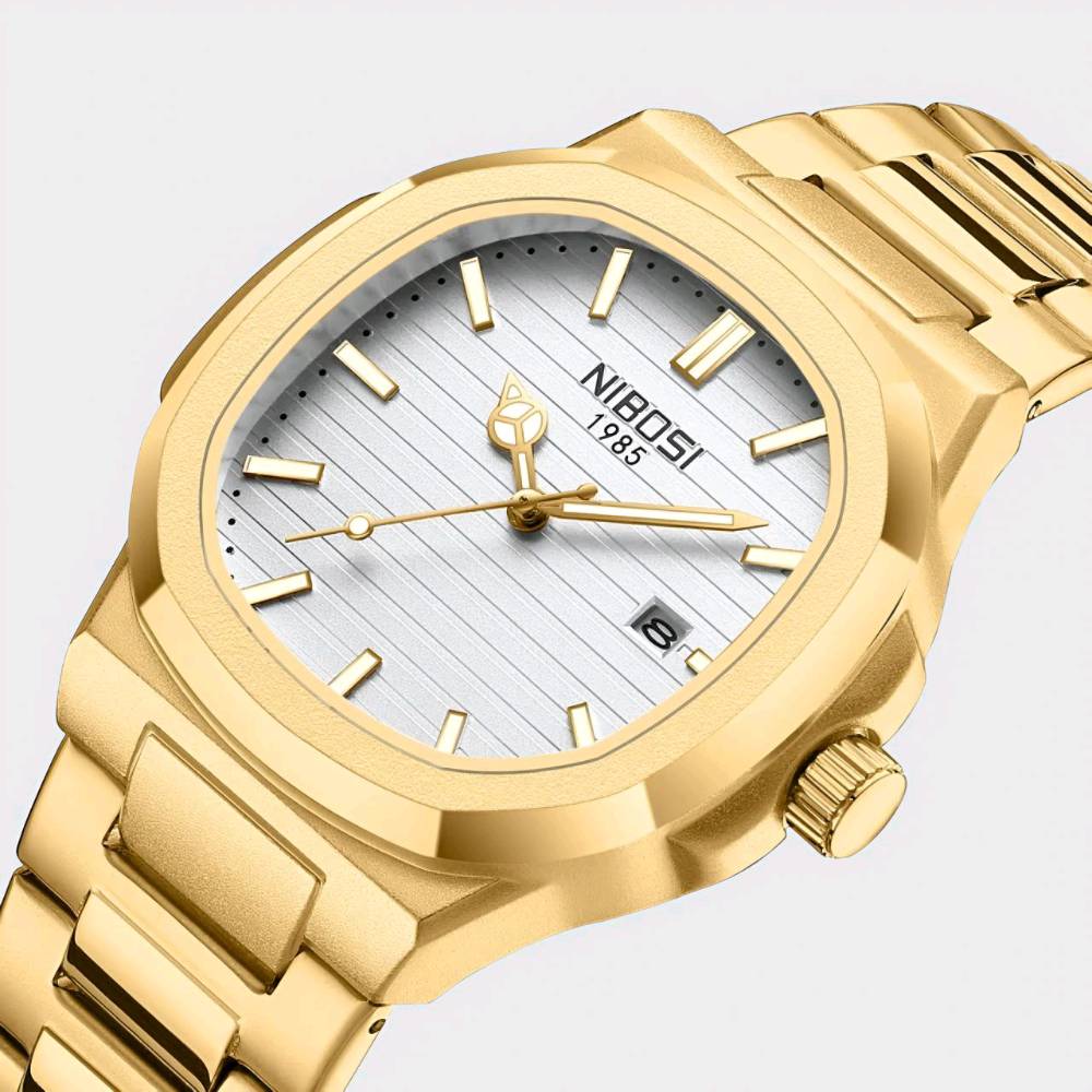 أعرض للبيع ساعتين فخمتين ومتميّزتين. الساعة الأولى من ماركة SKMEI وهي رائعة باللون الذهبي بتصميم أنيق ولمّاع مثالي للمناسبات المميزة. الساعة الثانية من ماركة NIBOSI، وهي ساعة أنيقة ذات تصميم ذهبي فاخر، وجودة تصنيع عالية.

تعتبر كلا الساعتين غير مستعملة، وبحالة ممتازة.

هذه فرصة رائعة للحصول على ساعتين ممتازتين تضيفان لمسة من الفخامة لمظهرك اليومي.

السعر تنافسي وفرصة لا تفوّت!