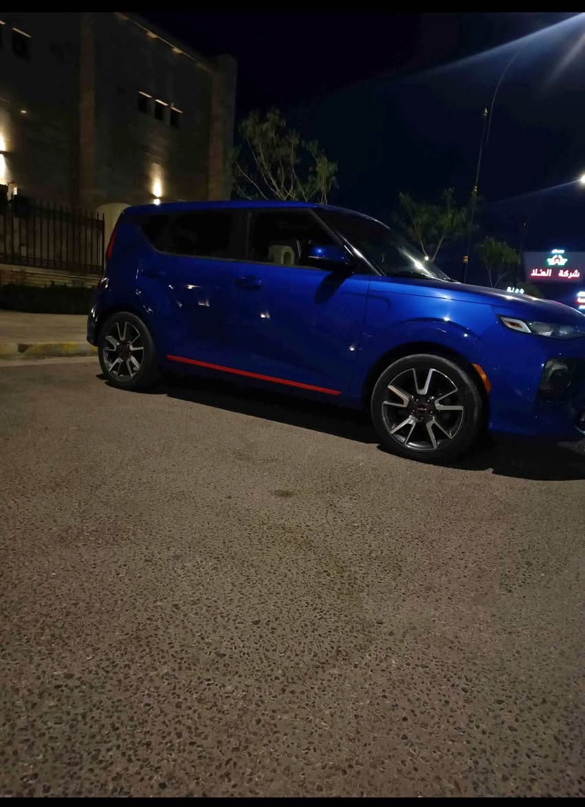 كيا صول موديل 2022 سيارة محرك 2000 دوش فول وارد امريكي مواصفات جي تي لاين 1/1 رقم كربلاء دولي تحول ثاني يوم حادثها جانبي بابين مبدلات نفس اللون وتعديل على الجاملغ من جهة السايق 
خاص ما متوفر اتصل وتدلل
*********** كربلاء, العراق
