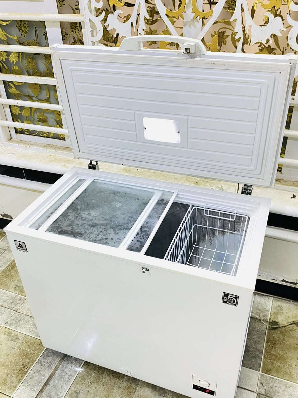 ثلاجة حجم وسط 12 قدم  مستعملة ونظيفه كلش شغاله وتجميده فول علئ الفحص وضمان شهر للبيع_محاويل _بعلوان  _السعر 175 الف


**إذا كنت صاحب هذا الإعلان وتريد حذفه لأي سبب، رجاءا أرسل رسالة إلى الدعم الفني**