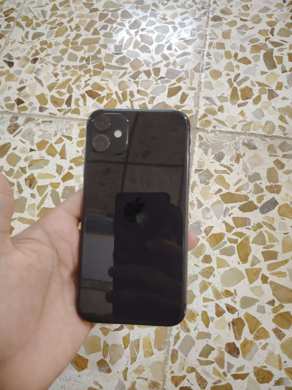 رجاءاً لا تدخل خاص اذا مو شراي واقرا المنشور زين
ايفون 11 عادي 
مبدل شاشه GX 
وبطاريه تفصيخ قطاره 
ذاكره 128 
دبل سيمكرت 
والباقي كلو شغال ونورمان 
سعر 210


**إذا كنت صاحب هذا الإعلان وتريد حذفه لأي سبب، رجاءا أرسل رسالة إلى الدعم الفني**