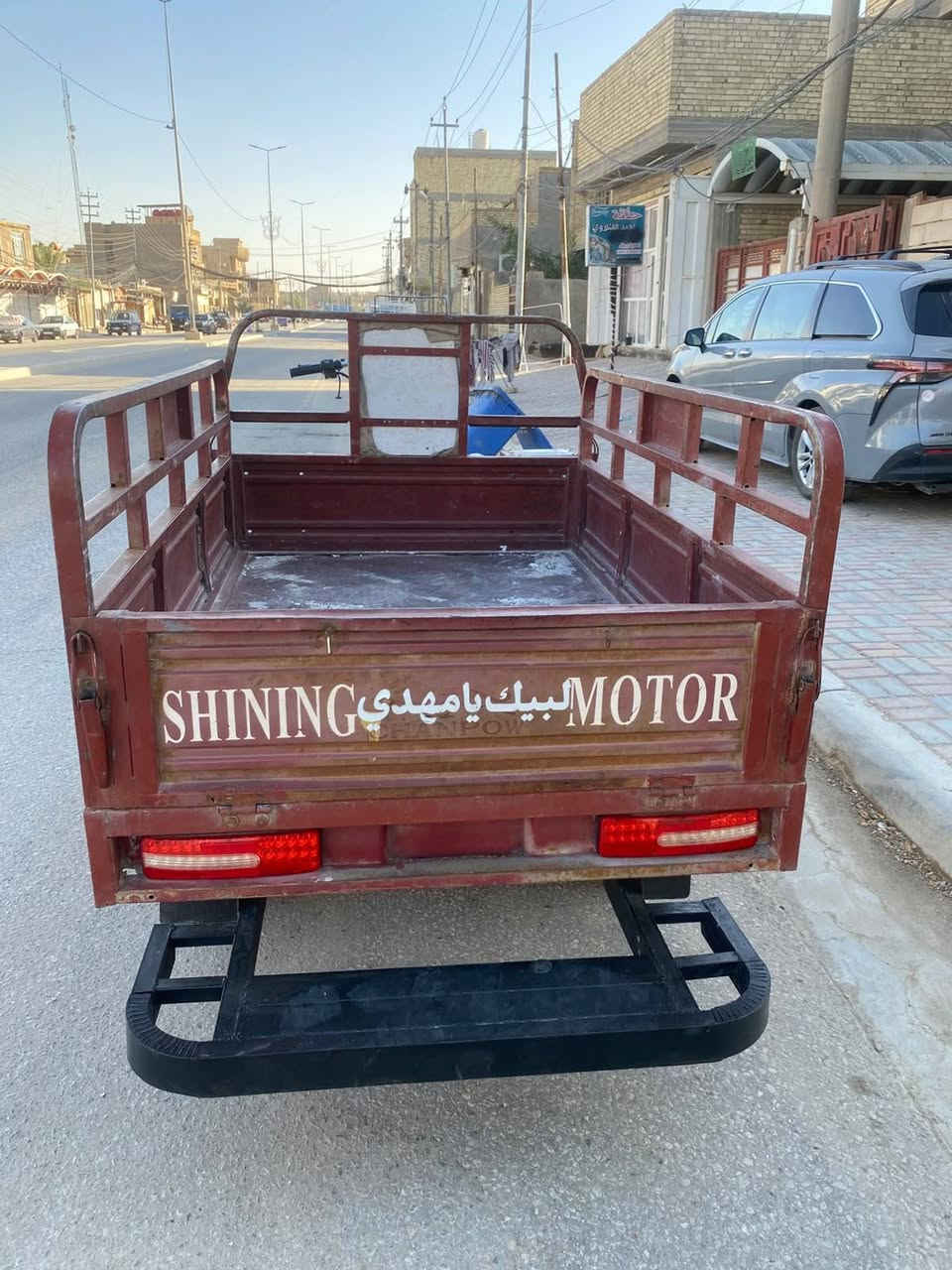 سلام عليكم 
ستوته للبيع كامله 
محرك جديد حجم 200
رقم او سنويه مكفلوله منكلشي او خير من الله
سعرها 1900او بيها مجال حك الجيه 
مكان كربلاء الجاي 
*********** هاذ رقم راعيها مكلف بالنشر
