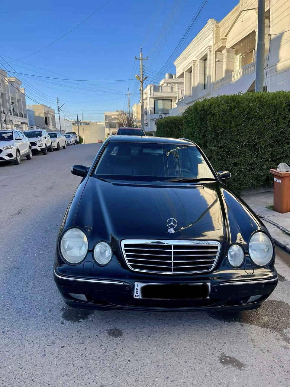 السلام عليكم
مارسيدس ام عيون
موديل 2000
مكينة 320 بلادي
فول مواصفات
صبغ عام جمالي
بدون ضربة
بدون خايس
غرفة بالكارتون بلادي 
گير مكينة بشرط 
رقم اربيل دولي
مكان سيارة اربيل
 سعر ١٣٧ بيها مجال
رقم صاحب سيارة ***********
