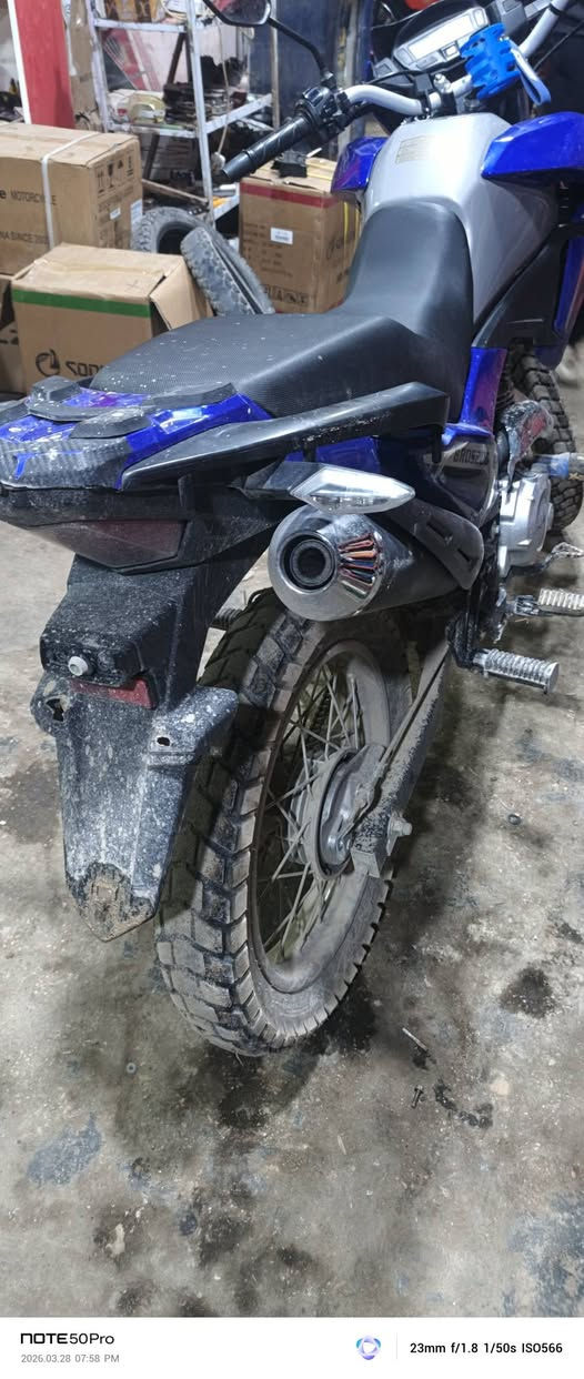 سلام عليكم مكلف بل نشر 
للبيع دراجه قفاز كافيار باب أول 
السعر مليون ٢٥٠ وبي مجال 
العنوان الانبار قضاء عنه 
رقم صاحب الدراجه 
***********
