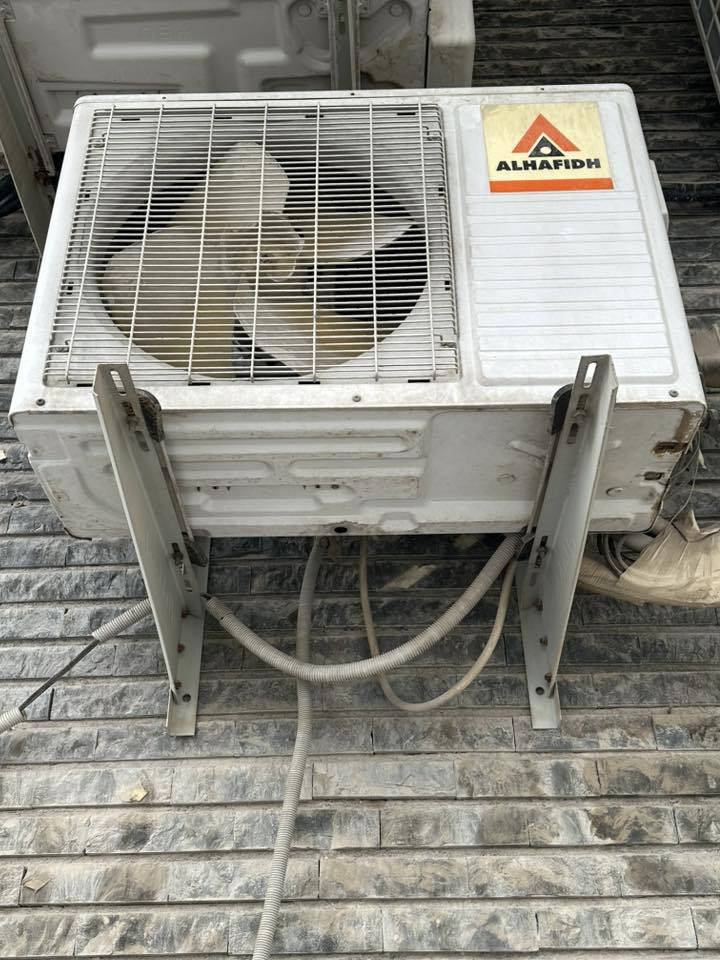 حافض ٢ طن شغال اي نقص مابيهن غاز فول ممصلح ولا مفتوح 

DLC طن ونص اي شغال وأي نقص مابيهن ابيعهن ثنينهن تجي 

تشغلهن وتفحصن وتاخذهن سعرهن ثنينهن. 675 

مكانهن بغداد كراده ***********
