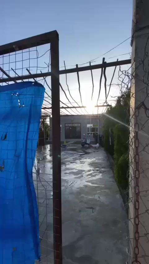 #بيع_مستعجل 
مزرعه سكنيه للبيع
كركوك ليلان بعد السيطره الثانيه خلف قرية يحياوه
#زراعي اسود دونم و٣٠٠

تحتوي

#بير ماء

#كهرباء وطني ومولد

#بيت حديث سيراميك وتبريد مركزي

#اشجار مثمره بانواعها

قريبه للاسواق والمدارس ومستشفى 

#السعر 80 وبيه مجال للاستفسار اكثر مراسله الصفحة


**إذا كنت صاحب هذا الإعلان وتريد حذفه لأي سبب، رجاءا أرسل رسالة إلى الدعم الفني**