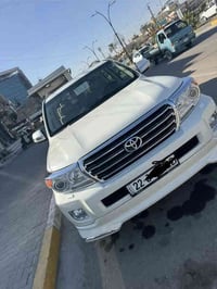 :  للبيع – تيوتا لاندكروزر  او مراوس حسب القناعه  📆 الموديل: 2013  شكل...