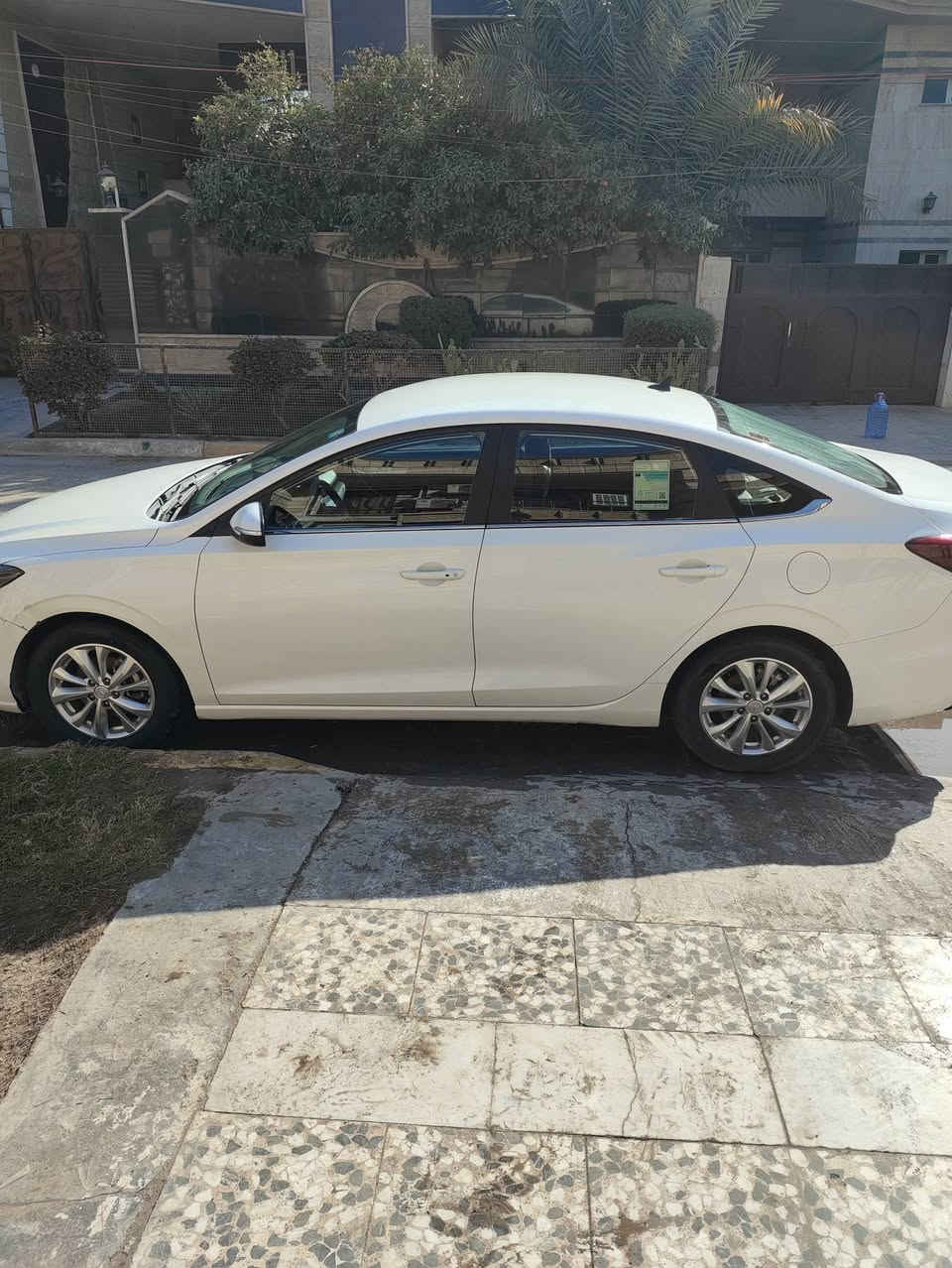 السلام عليكم شانجان ايدو بلاس موديل 22 محرك 1600 تنفس طبيعي رقمها بغداد الإنكليزي بأسمي بيها بارد بالجاملغ وضربه بالدعاميه الخلفيه سعرها 108 للاستفسار اكثر الاتصال بالرقم ***********
