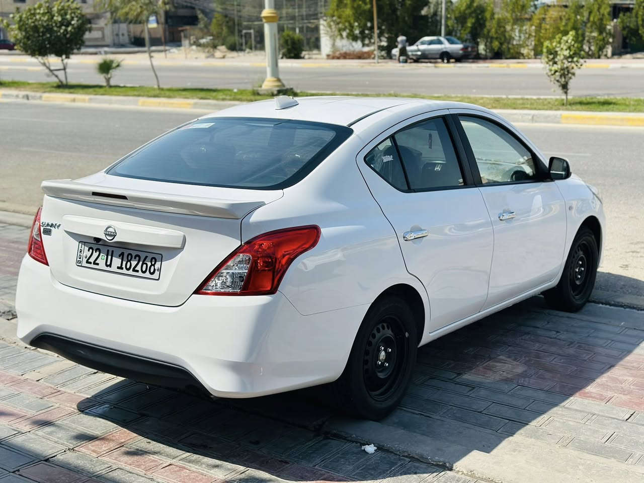 نيسان سني 2025 كفاله عامه من كلشي شركه السور ام الضمان البليته الزركه
السعر 125 
للاستفسار ***********
شاشه كار بلي كامره حساسات خلفيه تحكم ستيرن ماشيه 6الاف فقط وضع شركه مكان السياره كربلاء
