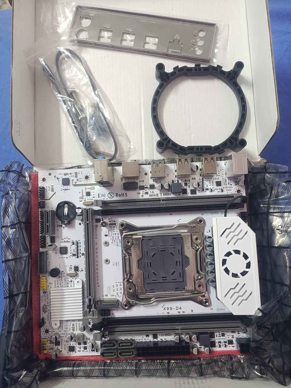 علق ويجيك السعر والتفاصيل
اذا لكيت شيء غريب اضحك واستر علينه 😂😂


**إذا كنت صاحب هذا الإعلان وتريد حذفه لأي سبب، رجاءا أرسل رسالة إلى الدعم الفني**