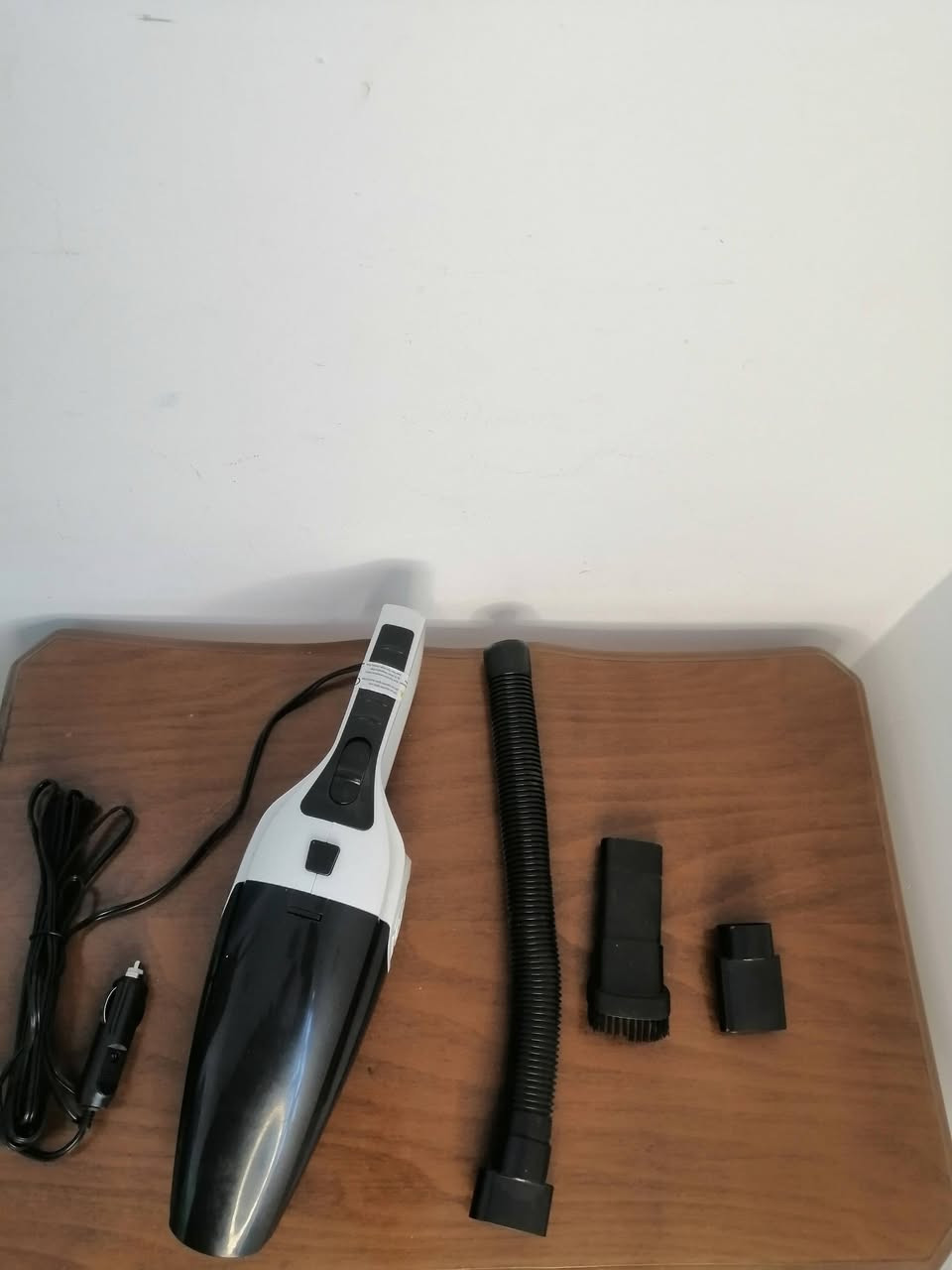 مكنسة تنظف دواخل السيارة تشتغل على بيت الجداحة بسعر ١٠ الاف دينار


**إذا كنت صاحب هذا الإعلان وتريد حذفه لأي سبب، رجاءا أرسل رسالة إلى الدعم الفني**